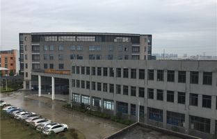 尊龙凯时昆山工业基地完工，，，，2015扬帆启航